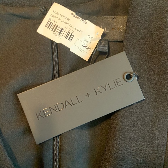 Kendall+Kylie Deep plunge cut out dress - Picture 4 of 4